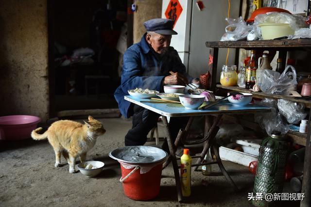 長壽養(yǎng)生功老人能練嗎_長壽養(yǎng)生法_長壽老人的養(yǎng)生功